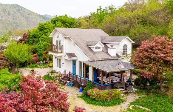 金山河濱旅館