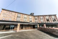 Gray70 Hotel