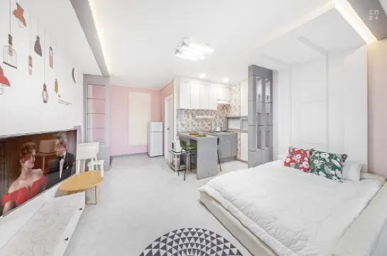 Tongyeong Dalbichae Pension