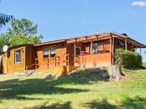 Holiday Home with Large Garden and Terrace