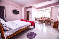 Hotel Aashiyana Hotels near Pine View Nursery
