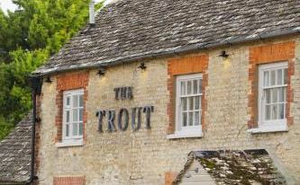 The Trout at Tadpole Bridge