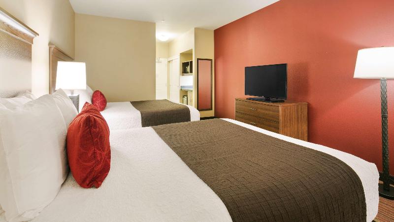 Best Western Plus Chandler Hotel & Suites