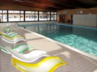 Combire 104 - Pools