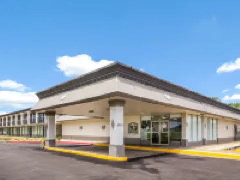 Motel 6 Groves, TX Hotels in Groves