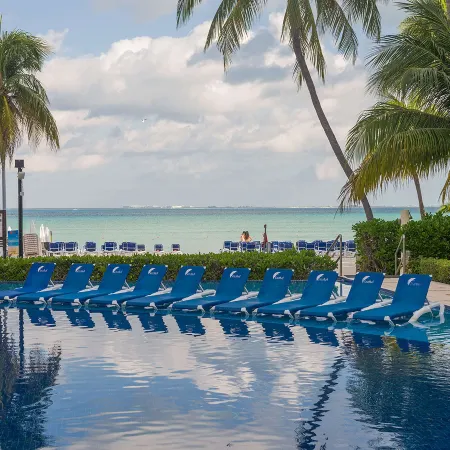 Ixchel Beach Hotel