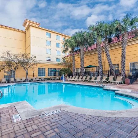 La Quinta Inn & Suites by Wyndham San Antonio Riverwalk