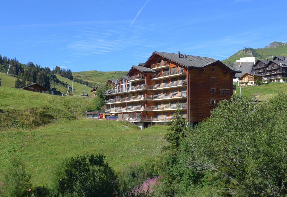 hotel overview picture