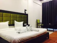 Silver Estate Resort Hotels in Tikamgarh