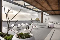 รามาดา เวโตรบลู สการ์โบโรบีช