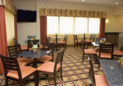 Comfort Suites Golden Isles Gateway