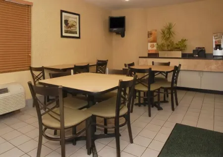 Sleep Inn Отели в г. Джефферсонтаун