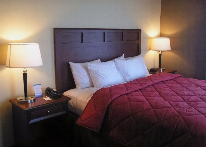 Comfort Inn & Suites Madisonville