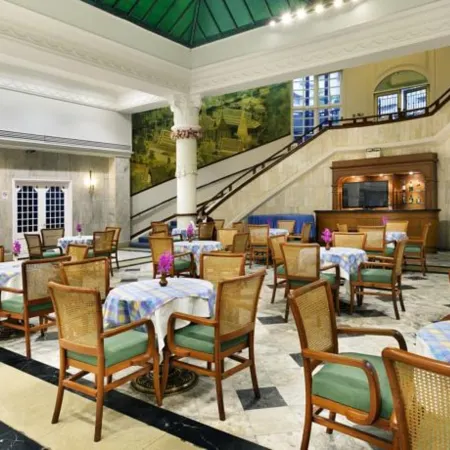 Royal Rattanakosin Hotel - Near Grand Palace & Khaosan Road