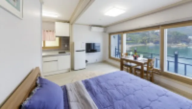Yeosu Ocean View Pension