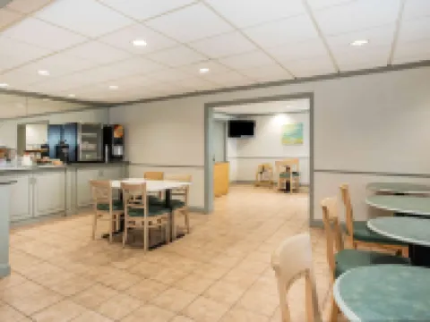 La Quinta Inn & Suites by Wyndham Melbourne Viera Hotéis em Brevard County