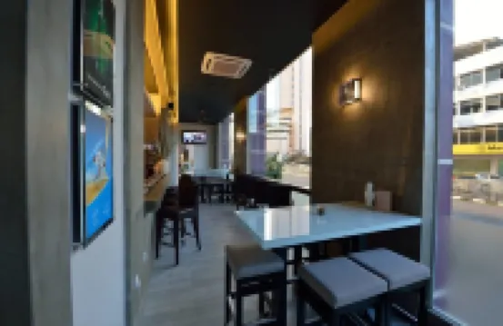 Abell Hotel