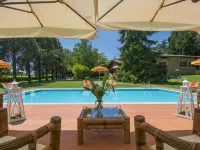 Camporbiano - Villas