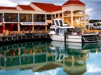 The Marina Hotel - Mindarie Hotel di Wanneroo