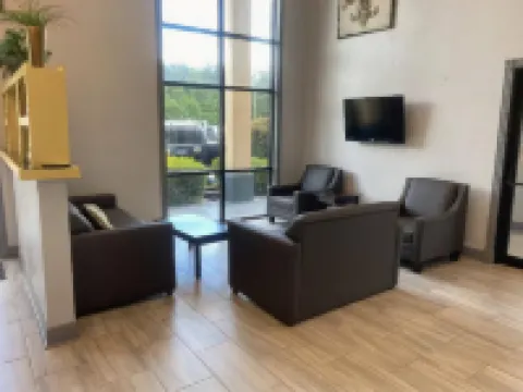 โรงแรมชัวร์สเตย์พลัส บายเบสท์เวสเทิร์น แฮมมอนด์