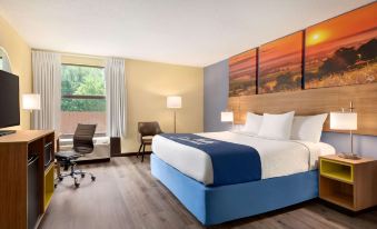 Days Inn & Suites by Wyndham Merrillville