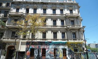 La Fresque Hotel