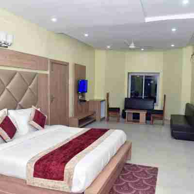 The River Front Resort Rooms