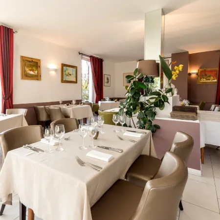 Logis Hôtel le Jabron