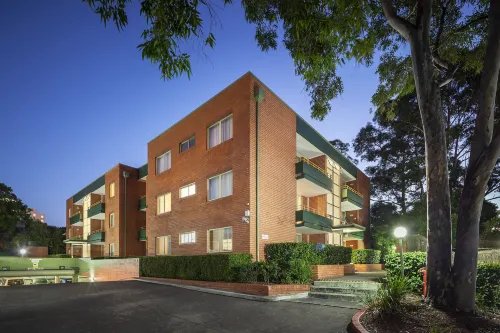 APX Parramatta Hotels in Rosehill