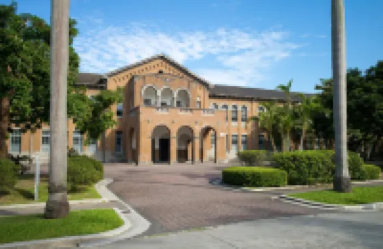 Discovery Motel (Zhonghe Branch) Hotels near Dafeng Park