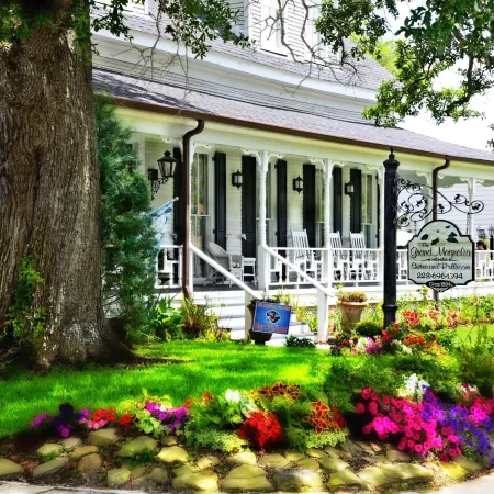 Grand Magnolia Ballroom & Suites