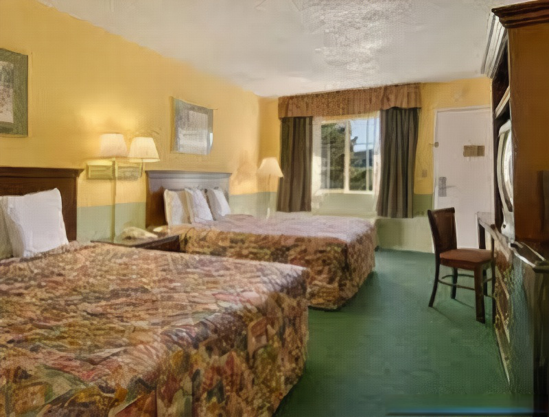 SureStay Plus Hotel by Best Western Point Richmond