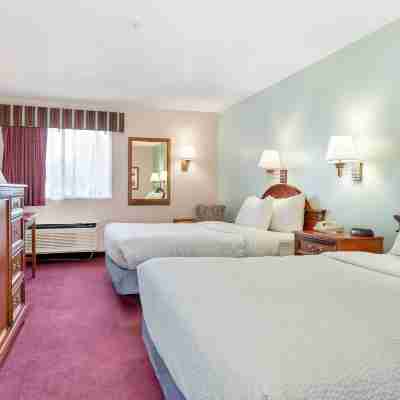 Americas Best Value Inn Cedar City Rooms