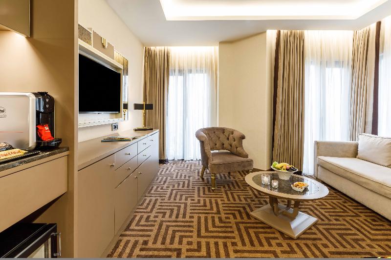 Ramada by Wyndham Istanbul Golden Horn