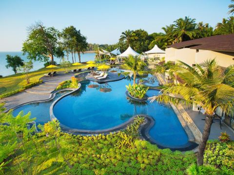 The ShellSea Krabi I Luxury Beach Resort & Pool Villas