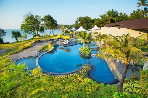 The ShellSea Krabi I Luxury Beach Front Resort & Pool Villas