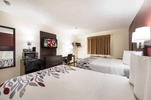 Red Roof Inn Auburn