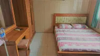 Hotel Anugrah Kendal Hotel dekat Langenharjo Koi Center - Perum GPM Blok L Kendal
