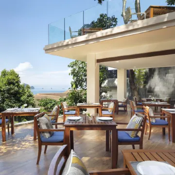 Avani Ao Nang Cliff Krabi Resort