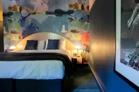 The Central Hotel Queenstown, A Naumi Chapter