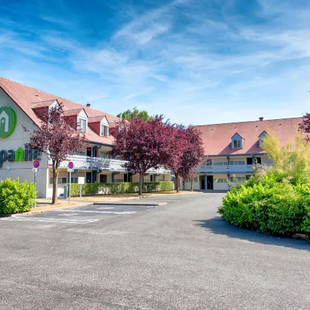 Campanile Deauville - Saint Arnoult Отели в г. Сент-Арну
