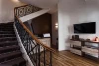 L'Obelisque Maison de Luxe
