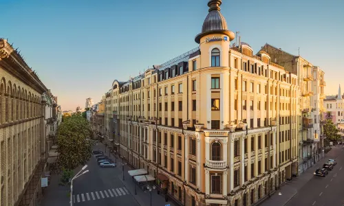 라디손 블루 호텔, 키예프 시티 중심