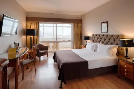 Golden Tulip Porto Gaia Hotel Отели в г. Каниделу