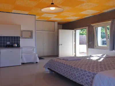 Spacious Room in Creta for 3 People, with AC, Swimming Pool and Nature Các khách sạn ở 