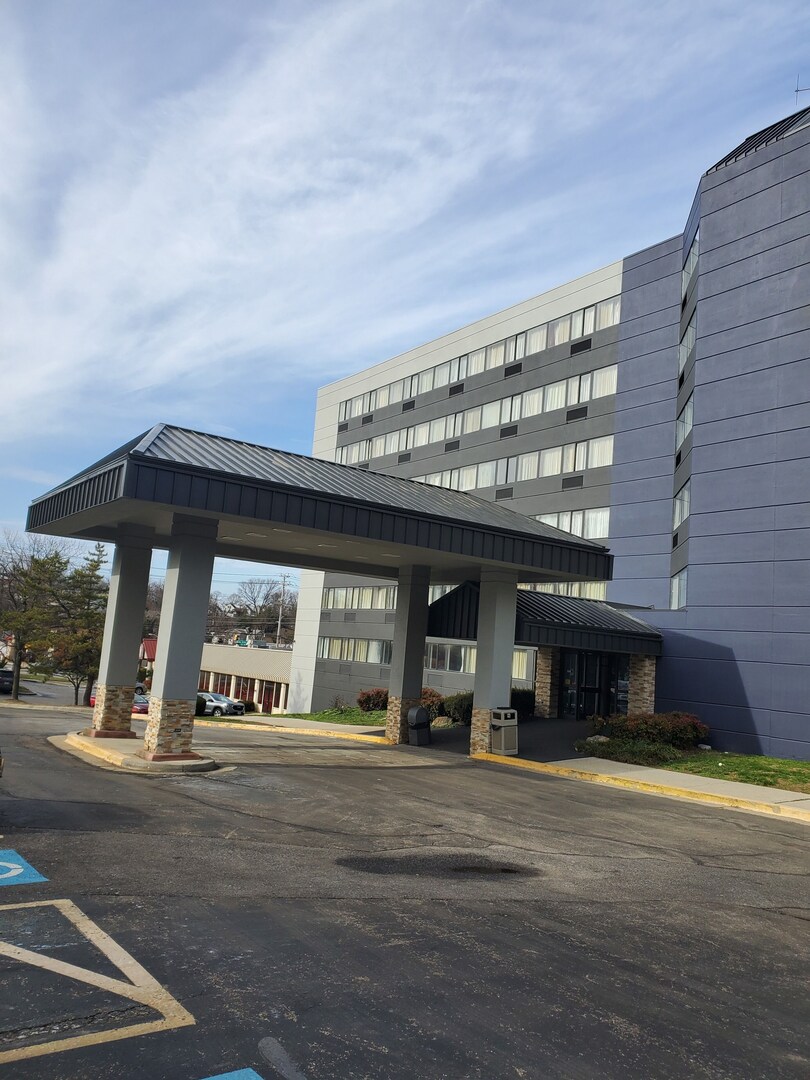 Comfort Inn & Suites BWI Airport