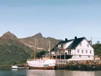 Lofoten Apartments Hotels in Vågan