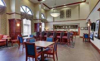 Hampton Inn & Suites Indianapolis-Airport