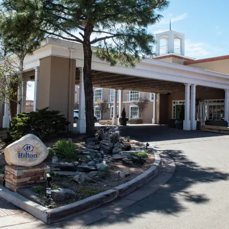 Hilton Santa Fe Historic Plaza