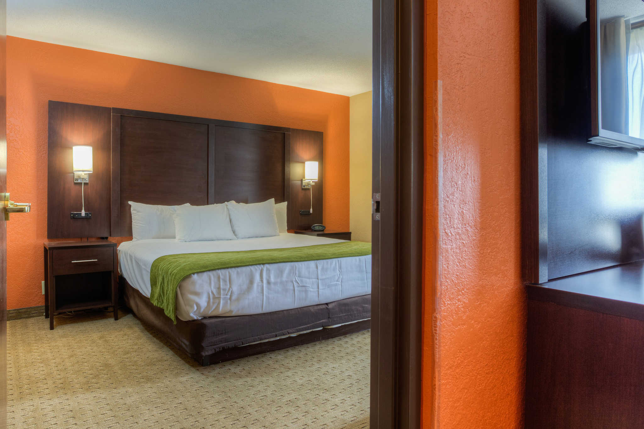 Comfort Inn & Suites Evansville Airport